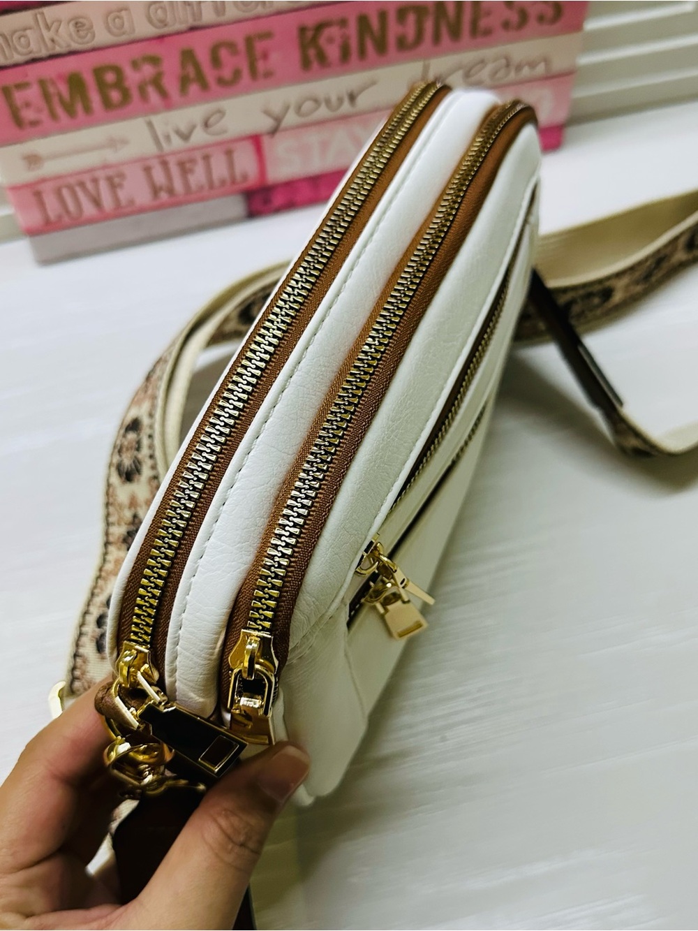 Women's White and Brown Crossbody Bag with Floral Jacquard Strap - Picture 7 of 10